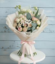 Букет цветов из:  Розы и Лизиантусы в Краснослободске Республики Мордовия