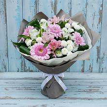Букет цветов из:  Герберы, Альстромерии и Хризантемы в Краснослободске Республики Мордовия