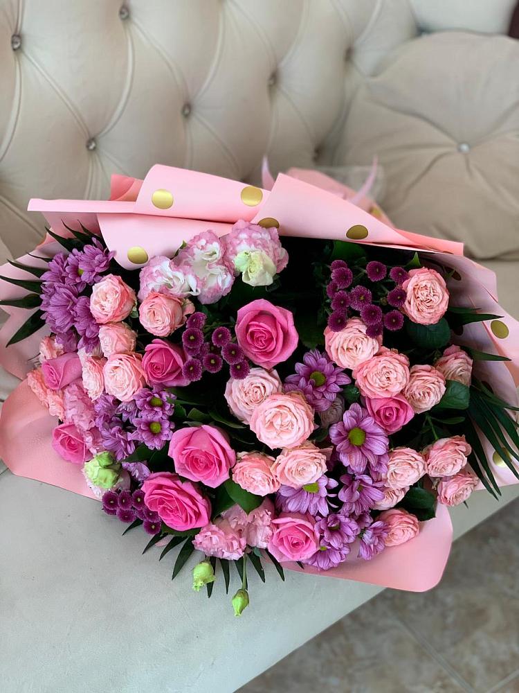 Букет цветов из: Хризантемы, Розы и Лизиантусы в Краснослободске Республики Мордовия