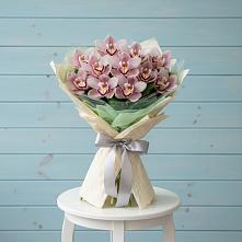 Букет цветов из:  Орхидеи и Розы в Краснослободске Республики Мордовия