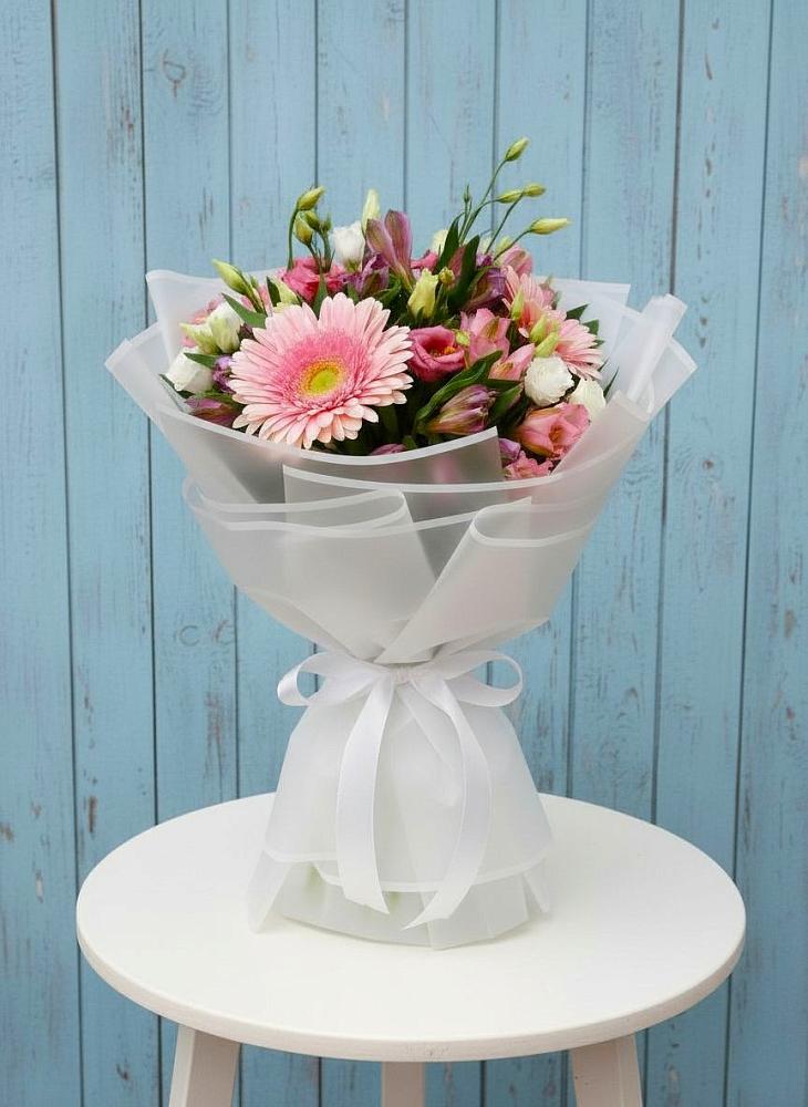 Букет цветов из: Герберы, Альстромерии и Лизиантусы в Краснослободске Республики Мордовия