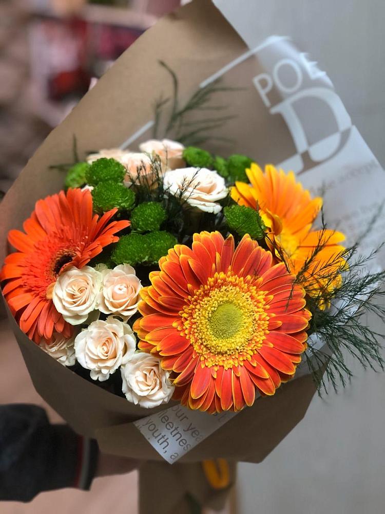 Букет цветов из: Герберы, Хризантемы и Розы в Краснослободске Республики Мордовия