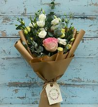 Букет цветов из:  Розы и Лизиантусы в Краснослободске Республики Мордовия