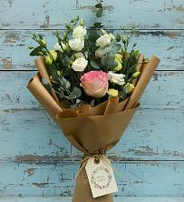 Букет цветов из:  Розы и Лизиантусы в Краснослободске Республики Мордовия